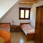 Rekreacna Pod Jedlovinou, * Varin