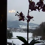بيت خشبي Rekreacna Pod Jedlovinou, *