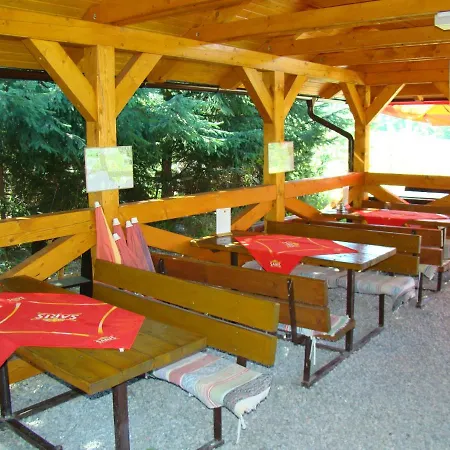 Rekreačná Pod Jedľovinou, Varín Lodge Varin