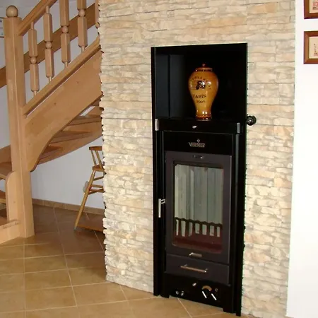 Rekreačná Pod Jedľovinou, Varín Lodge *